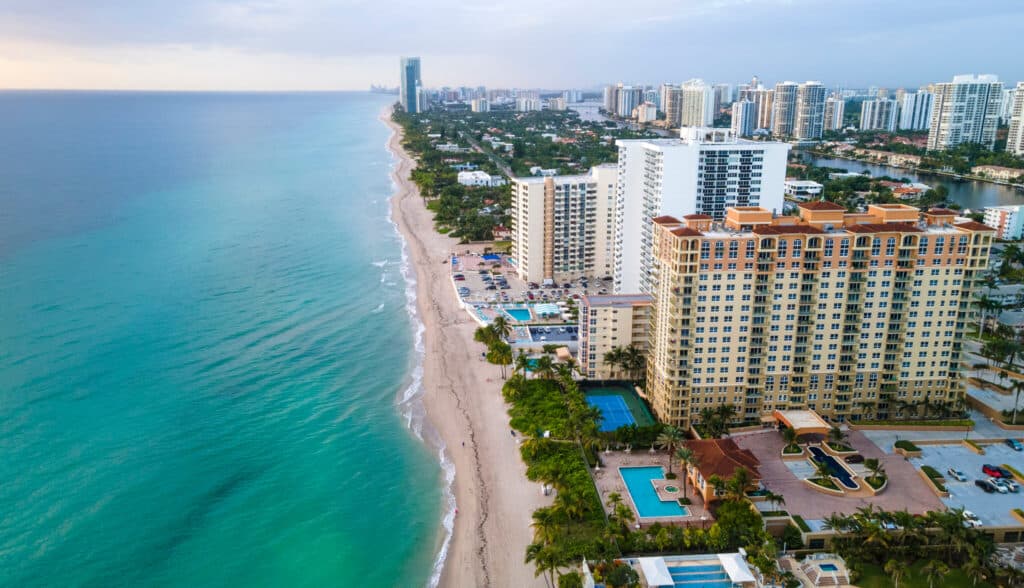 Hallandale, Florida